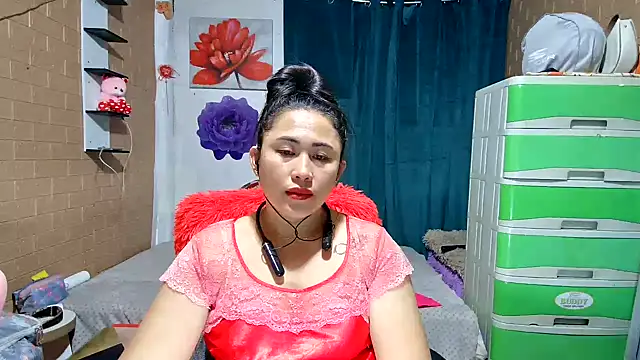 Ugly-Filipina webcam