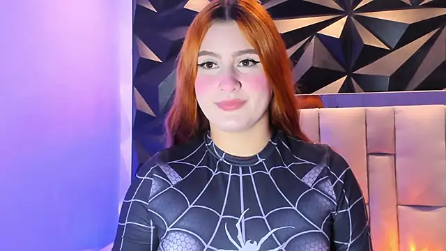 megan_whitee__ webcam