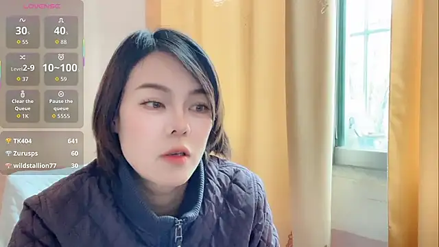 美女Linda-LL在线直播