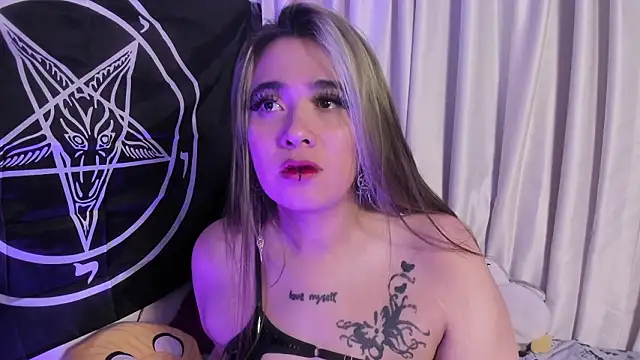 Lilith_Zenith_ webcam