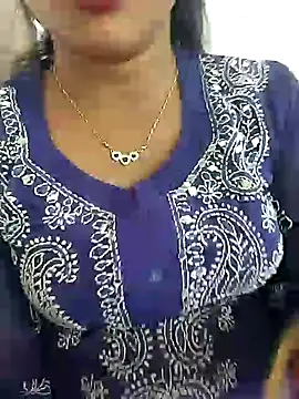 Webcam Model (SWETS_MOHINI) is live