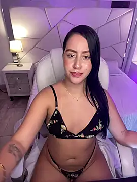 Natasha_Kiim_ webcam