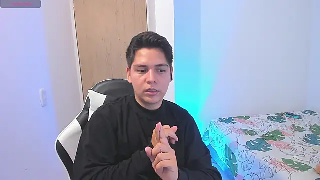 asta_yunoxxx - Asta_YunoXXX's free webcam - UK Sex Cams