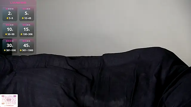 Jonathan___123 webcam