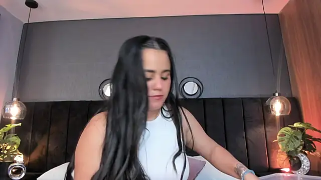 brenda_garcia - Brenda_Garcia's free webcam - UK Sex Cams