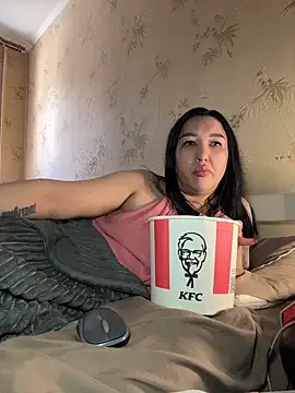 Naughtbaby_2025 webcam