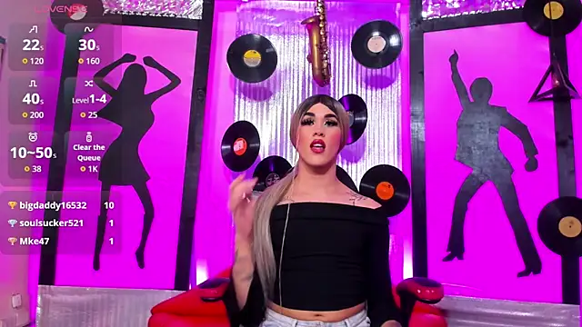 Alexa_and_Aranza_ webcam