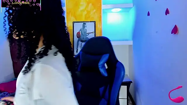 dolly_boob - Dolly_boob's free webcam - UK Sex Cams