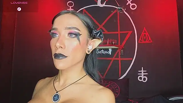 victoriavampire666 - Victoriavampire666's free webcam - UK Sex Cams