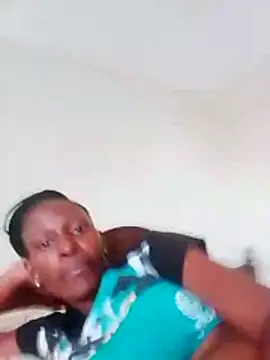 LOVELY-2BERRY webcam