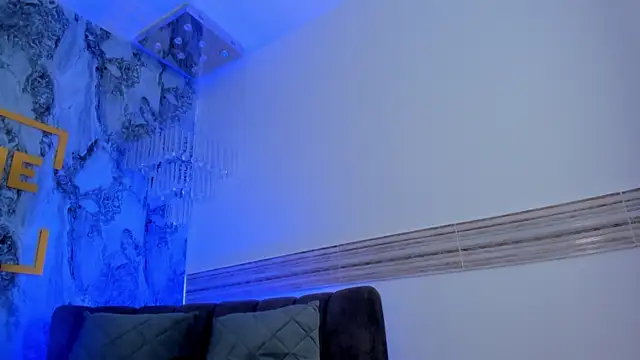 Sophi_Johnson webcam