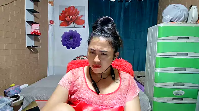 Ugly-Filipina webcam