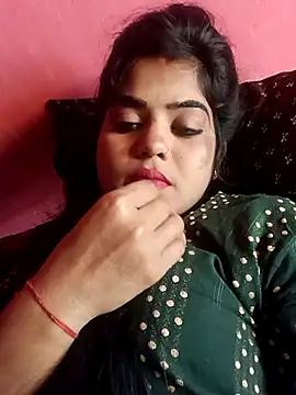 Crazy_Beby143 webcam