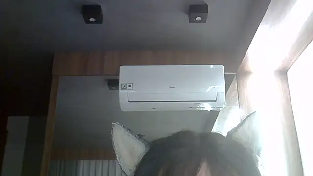 skinnykitten - SkinnyKitten's free webcam