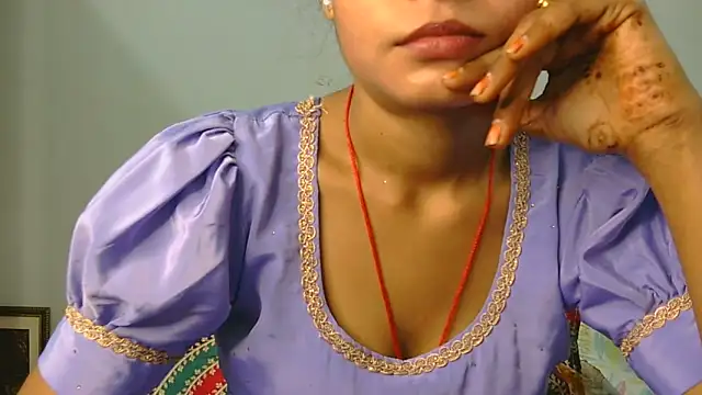 Aarti_misty71 webcam