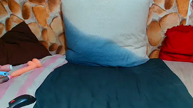 AfricanBigAssxx98 webcam