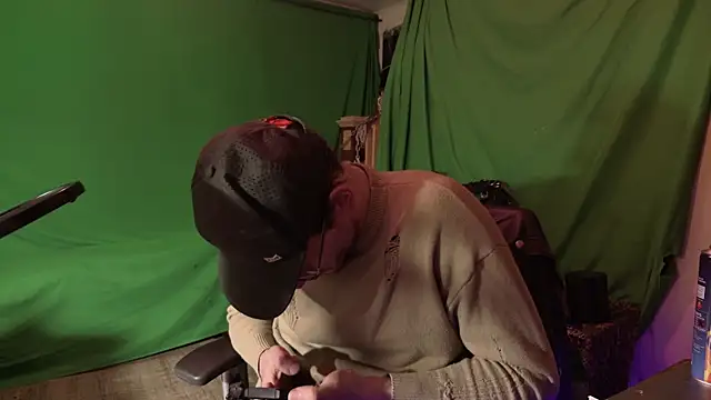 MasterDaddyCool webcam