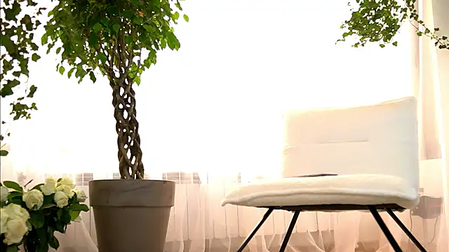 TheMaddisonShow_ webcam