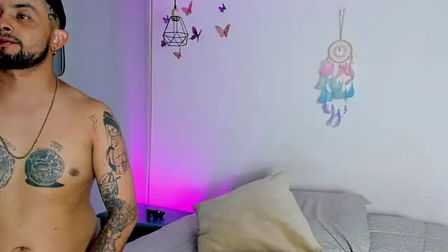 Chloe_Johnson_ webcam