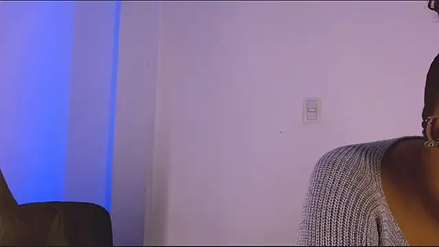 Emily_Williams12 webcam