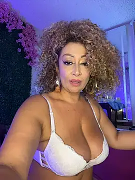 Katti_Barrera webcam