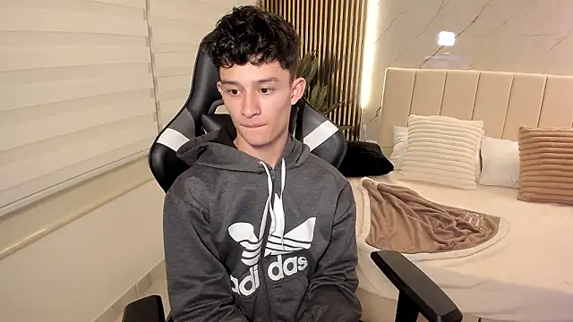 Patrick_Howland_ webcam