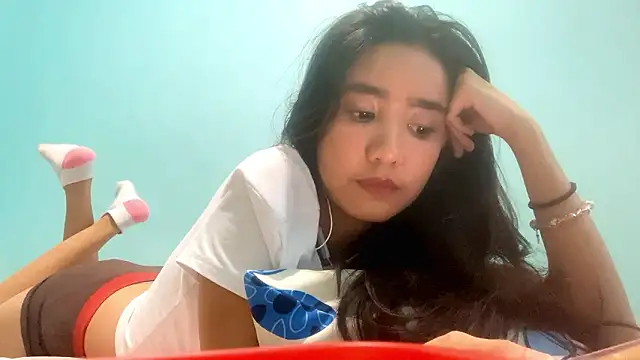 RessieAshcroft webcam