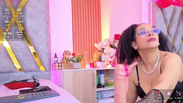 Cintiia_Holmes webcam