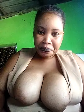 OCEANSQUITERXXX webcam