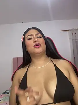 GabrielaZuluaga webcam