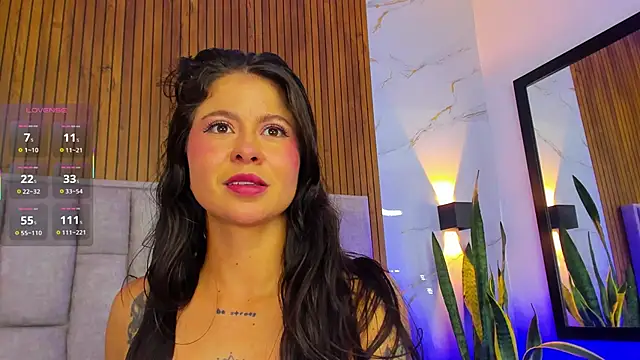 Scarlet_Rosexx webcam