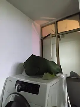 Holistic_Ambrita webcam