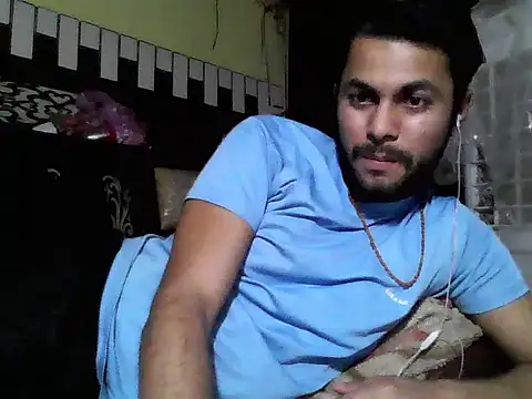 Stubborndesiboy webcam