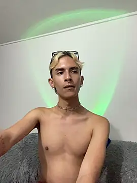 Dracco_Velour_ webcam