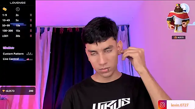 Damien_Howard webcam