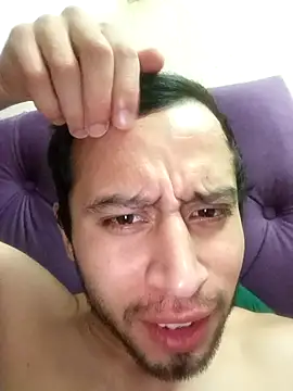 Addicted_toyour_vagina webcam