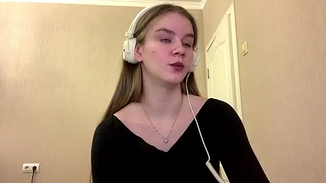 AgnesShy_ webcam