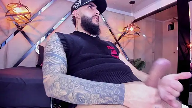 SantiagoHincapiie webcam