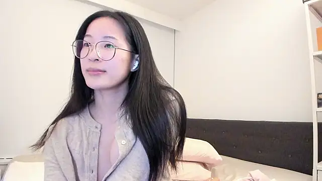 secretgirlfriendxo - Secretgirlfriendxo's free webcam - UK Sex Cams