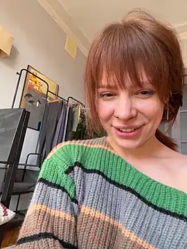 oopsfoxy (F young) - ♥️ Completely naked