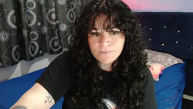 ANGELIQUE_KLANE webcam