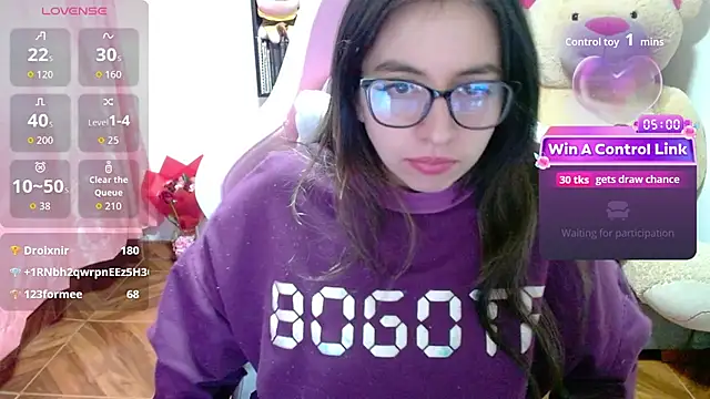 maggie_fox3 - Maggie_Fox3's free webcam