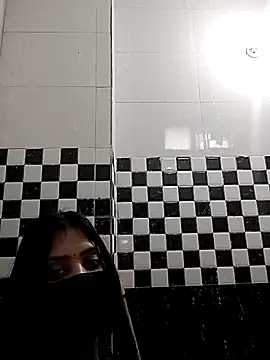 Webcam Model (SEEMA_127) is live