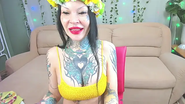 Megan_Black_Moon webcam