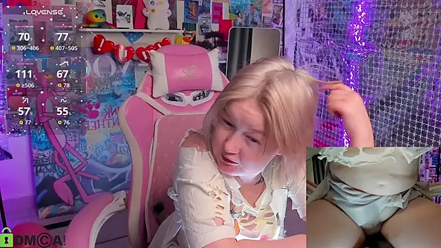 Sara_Robinson webcam