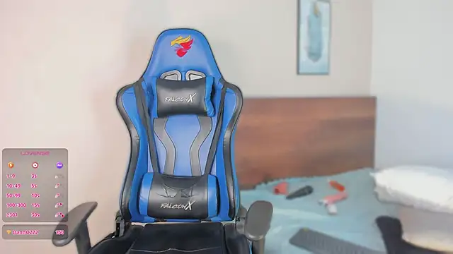 Niicol_Jenner webcam