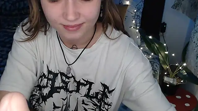 AlienforTwenty webcam