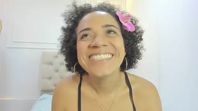 charlotte_dante212 webcam