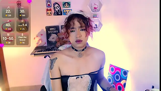 AdelineEsposito webcam