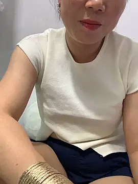 Baby-lovely69 webcam